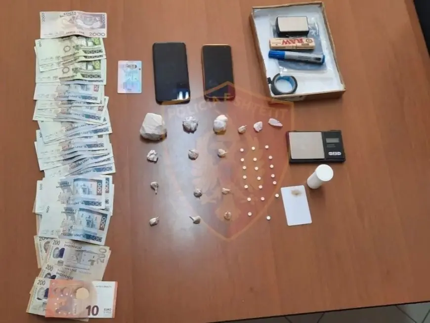 TIRANË/ Shpërndante lëndë narkotike heroinë në zona të ndryshme të Tiranës, arrestohet 37 vjeçari