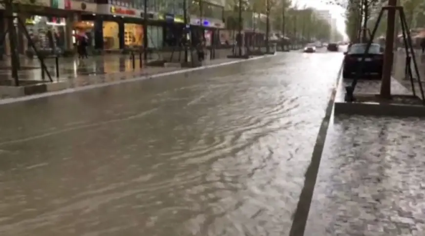 Reshjet e shiut në Vlorë, Ahmetaj: Shmangni lëvizjet jo të domosdoshme
