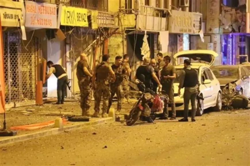 Policia ekzekuton autorët e sulmit terrorist në Turqi/ Banorët duartrokasin (Video)